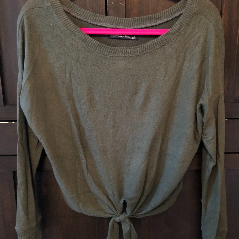 Abercrombie & Fitch Long Sleeve